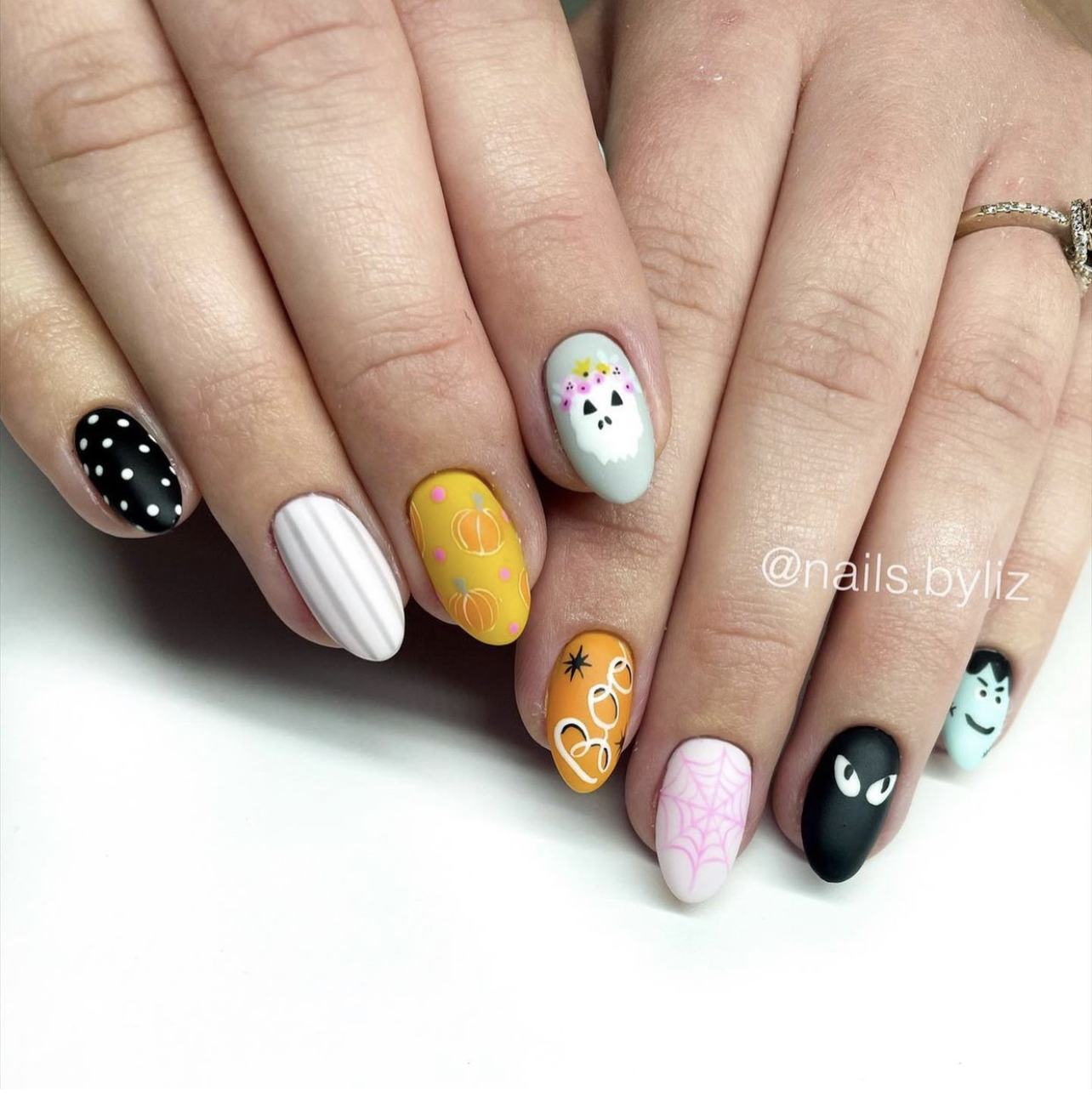 mix and match halloween nails