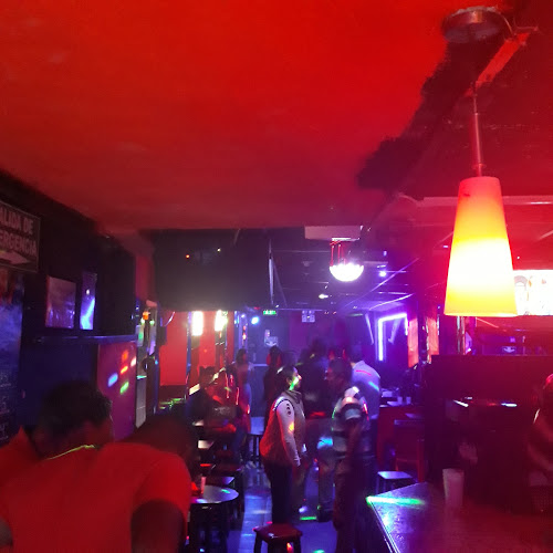 Opiniones de Discoteca Patos en Quito - Discoteca