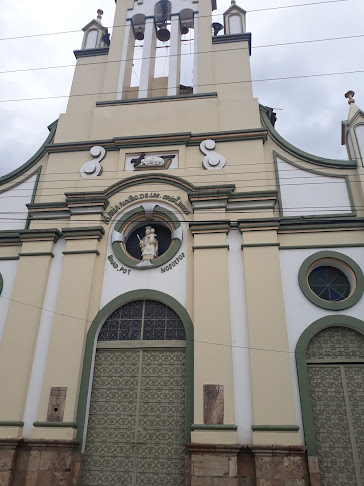 Iglesia Católica de San Joaquín - Iglesia