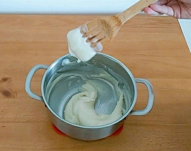 aplicando a técnica tangzhong para deixar os pães mais macios