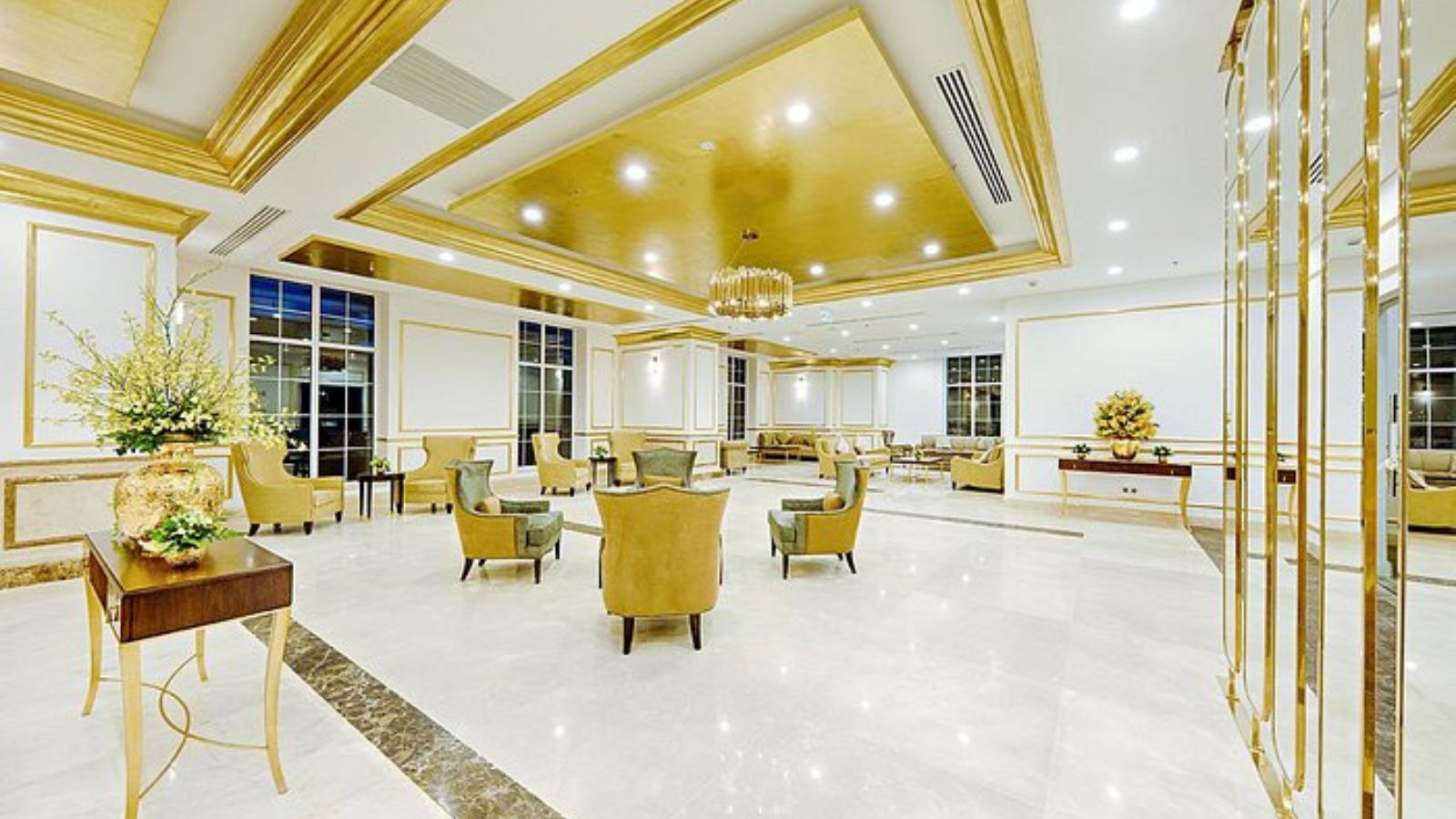 khách sạn dát vàng Đà Nẵng 