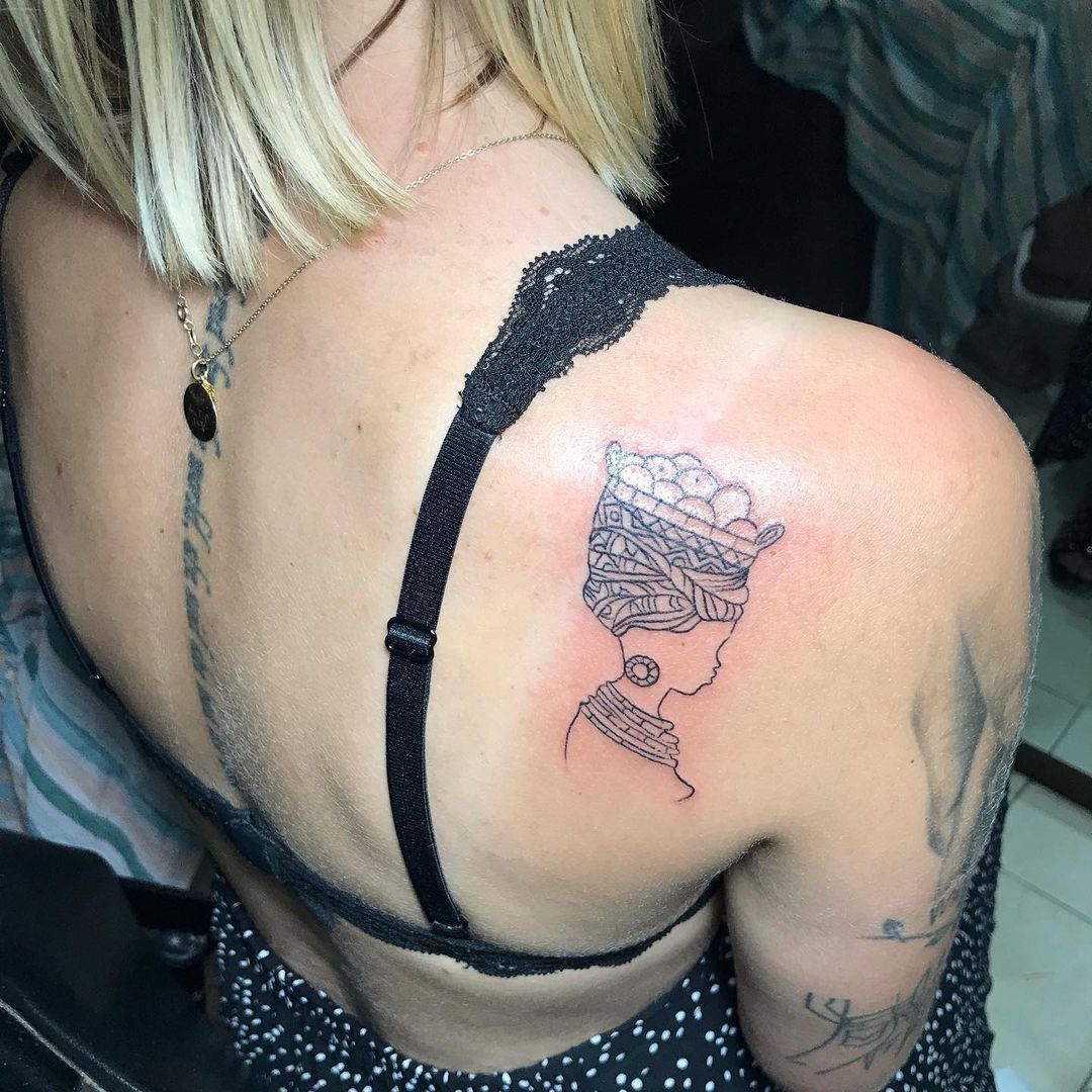 Queen Tattoo On Back Shoulder