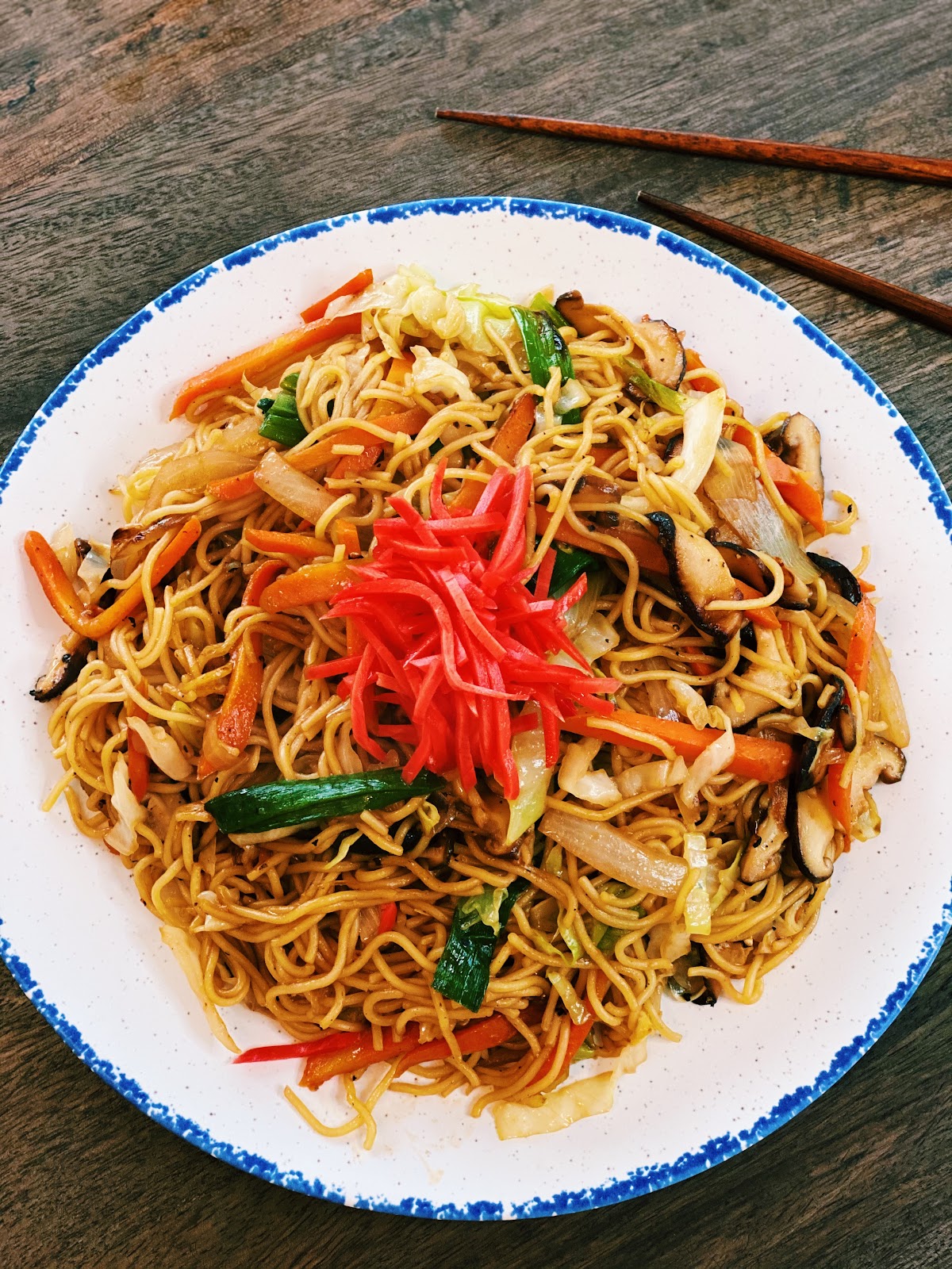 Yakisoba - Japanese Fried Noodles (20 Minutes) - Tiffy Cooks