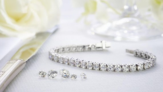 Diamond Care 101: How to Clean Diamond Jewelry | Natural Diamonds