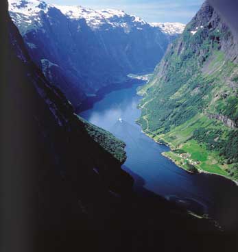 fjord.jpg