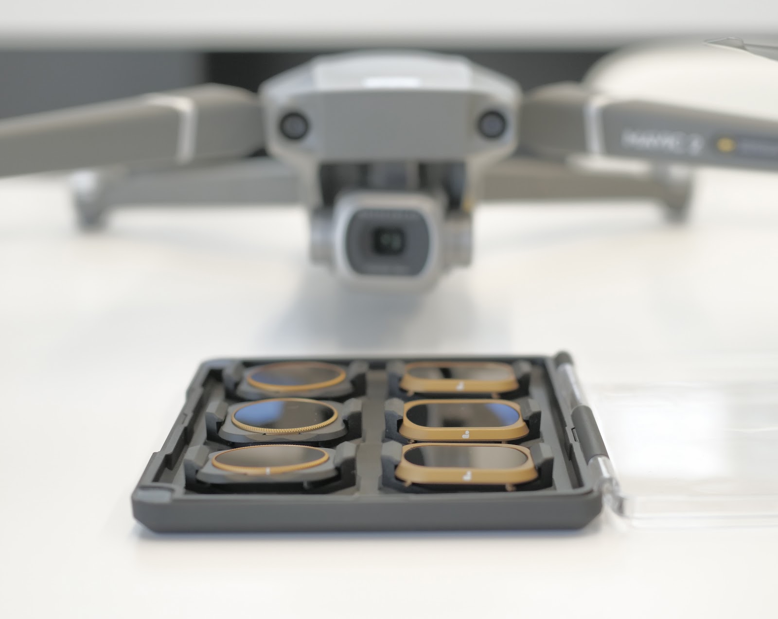 Proč používat ND (šedé) filtry při natáčením s dronem