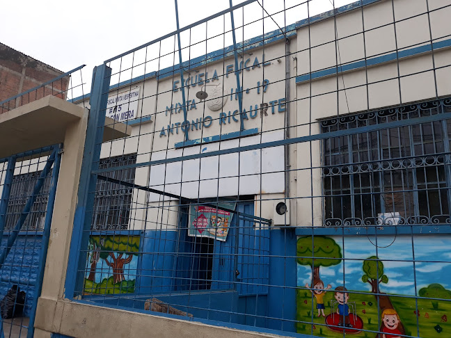 Escuela Fiscal "Antonio Ricaurte"