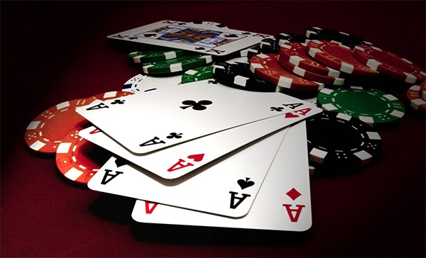 Trò chơi đánh bài ăn tiền hấp dẫn và tiêu biểu tại các sòng bạc
