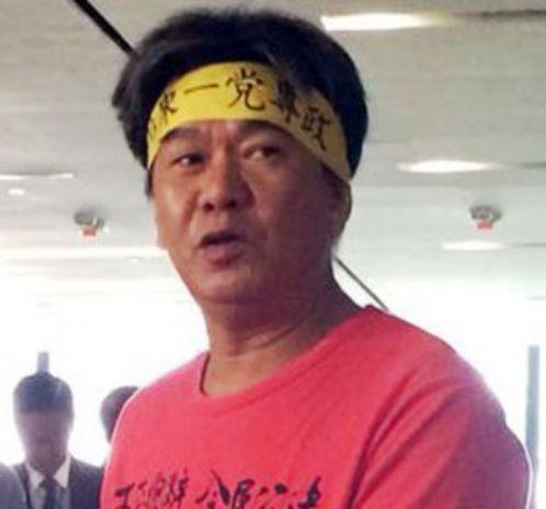 梁国雄：有人亿元收买 张晓明：荒唐可笑