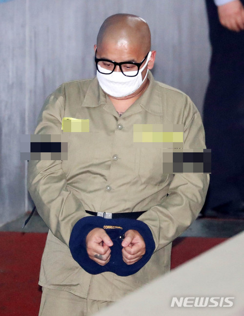 “Ông bố Molar”: Phía sau hình ảnh ông bố tận tụy hết lòng vì con gái lại là tên sát nhân khiến cả Hàn Quốc căm phẫn - Ảnh 10.