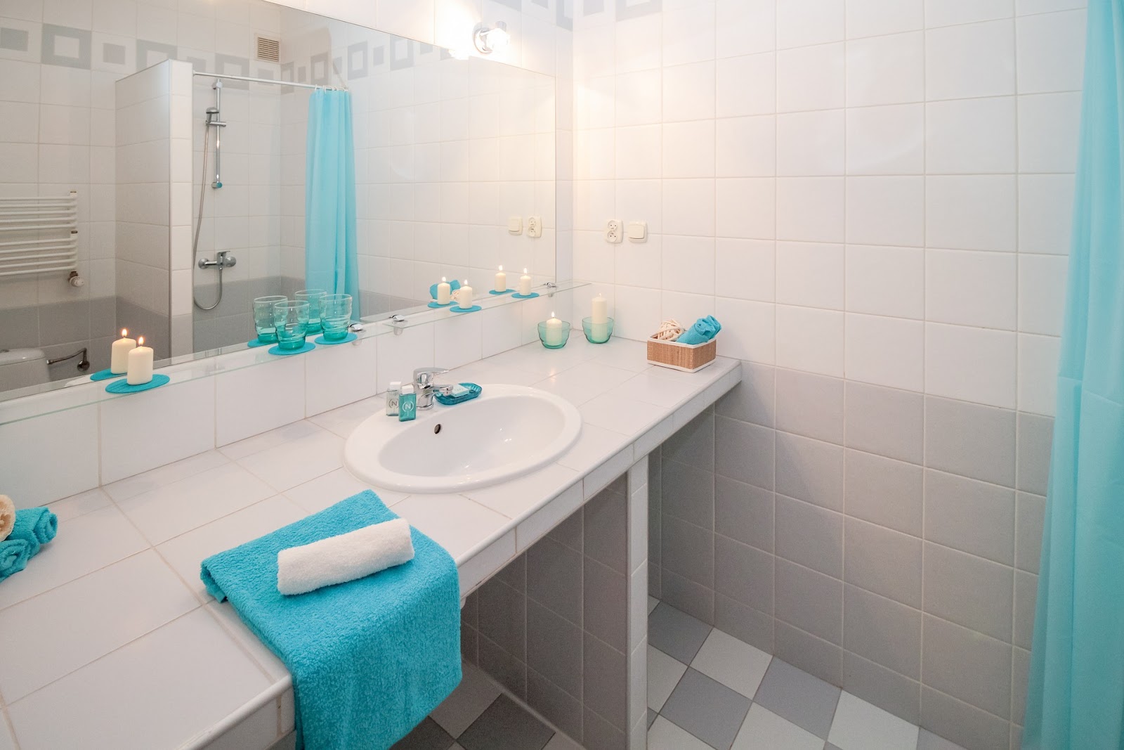 bathroom counter with contrasting bath tiles