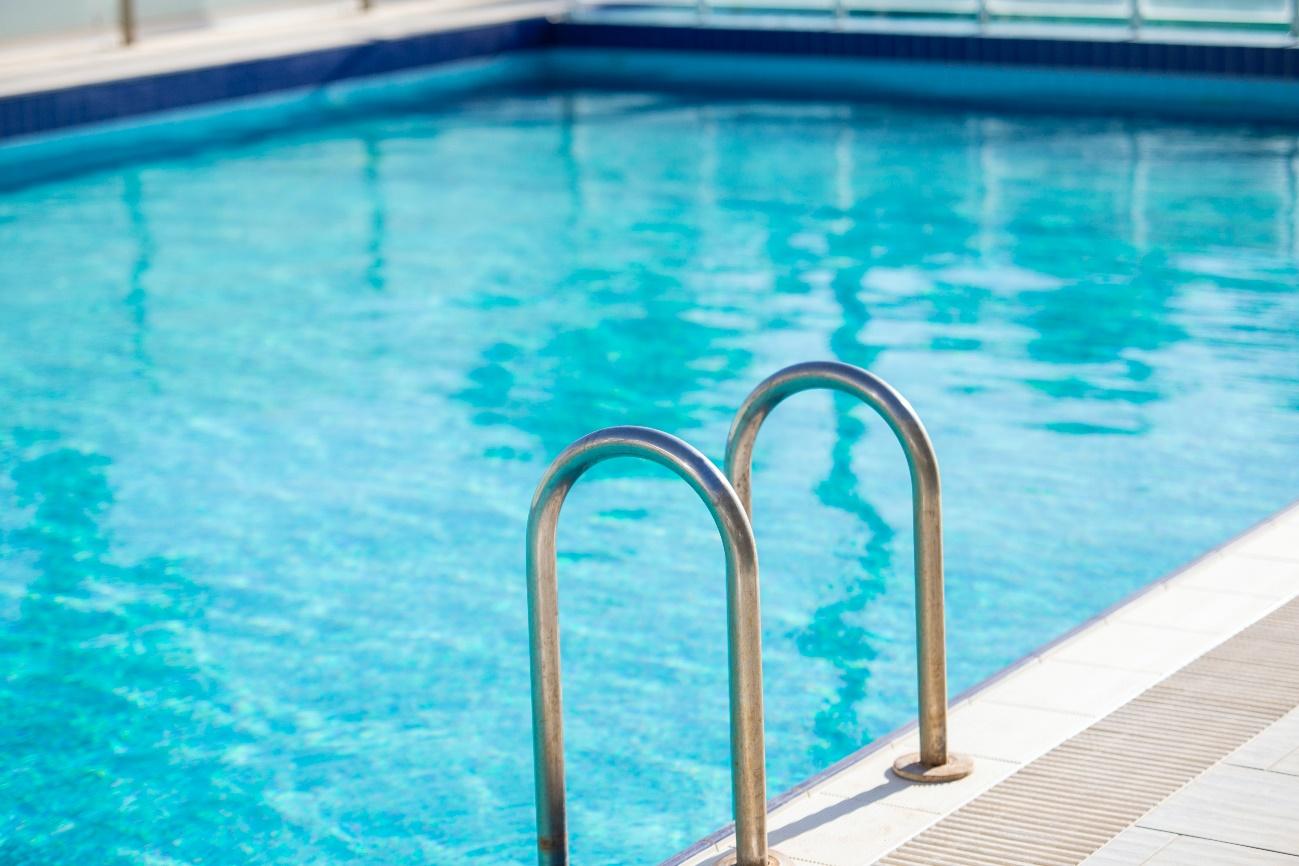 limpieza, conservacion y mantenimiento de la piscina