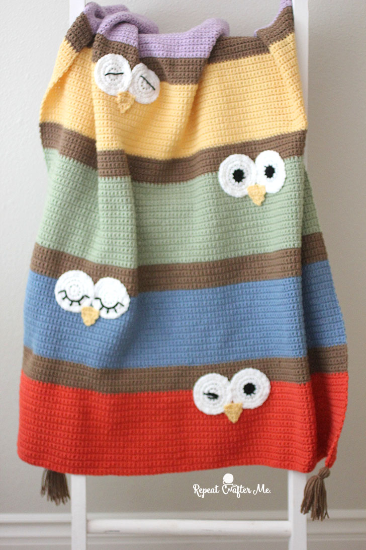 striped crochet blanket with owl eyes