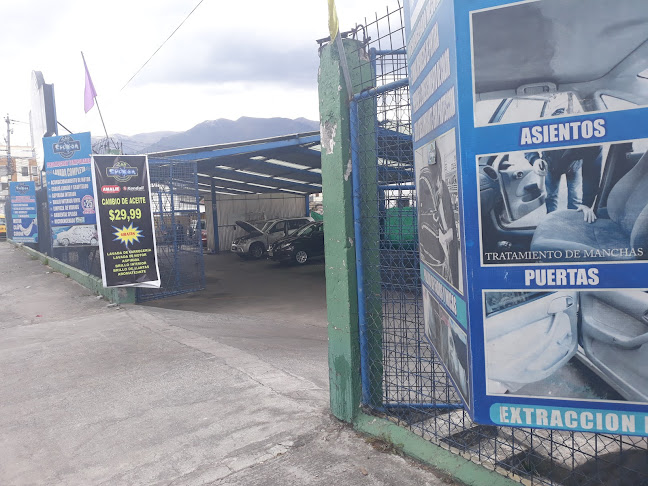 Opiniones de Car Splash Detailing Center en Quito - Servicio de lavado de coches