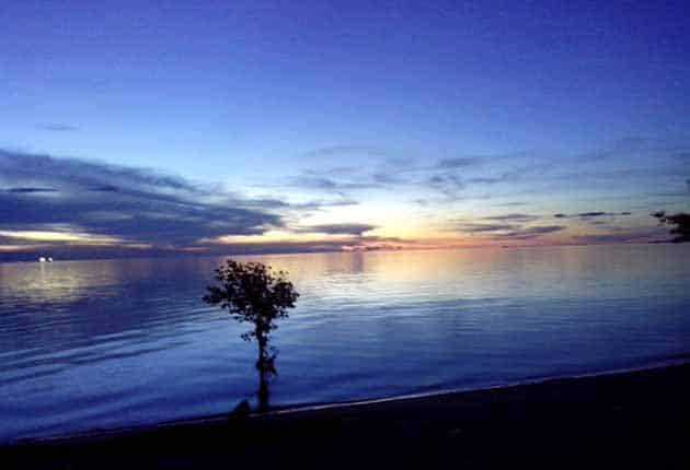 Pantai Tanjung Pendam Tempat Terbaik Melihat Sunset, Peta Lokasi + Tiket Masuk 16
