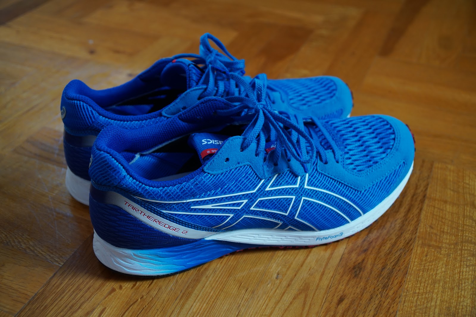Road Trail Run: ASICS Tartheredge 2 Review: The Tarther Tradition 