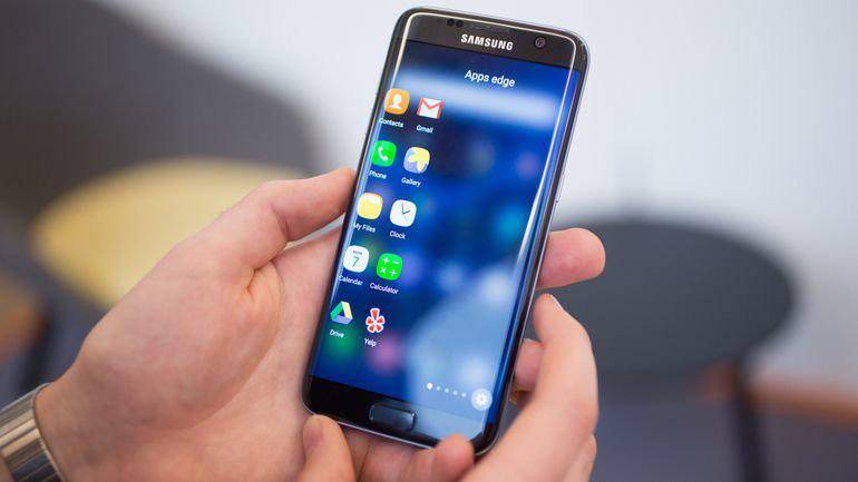 So sánh samsung s7 active với s7 edge