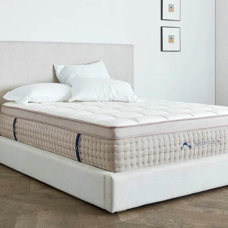 DreamCloud的奢侈混合床垫