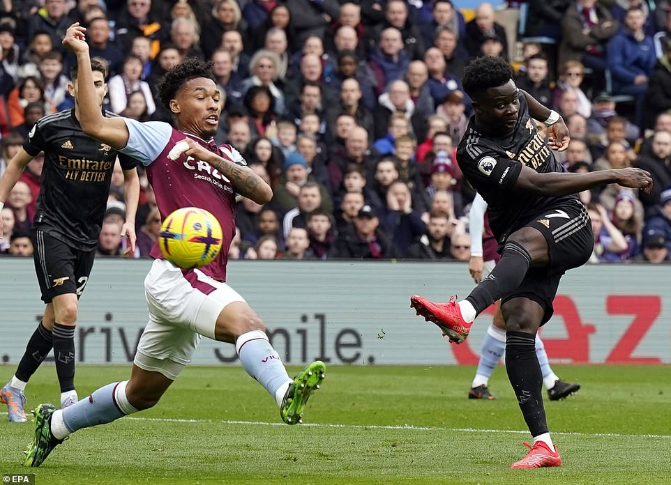 Bukayo Saka then pulled Arsenal level on the scoreboard with a powerful strike that was thumped into the roof of the net