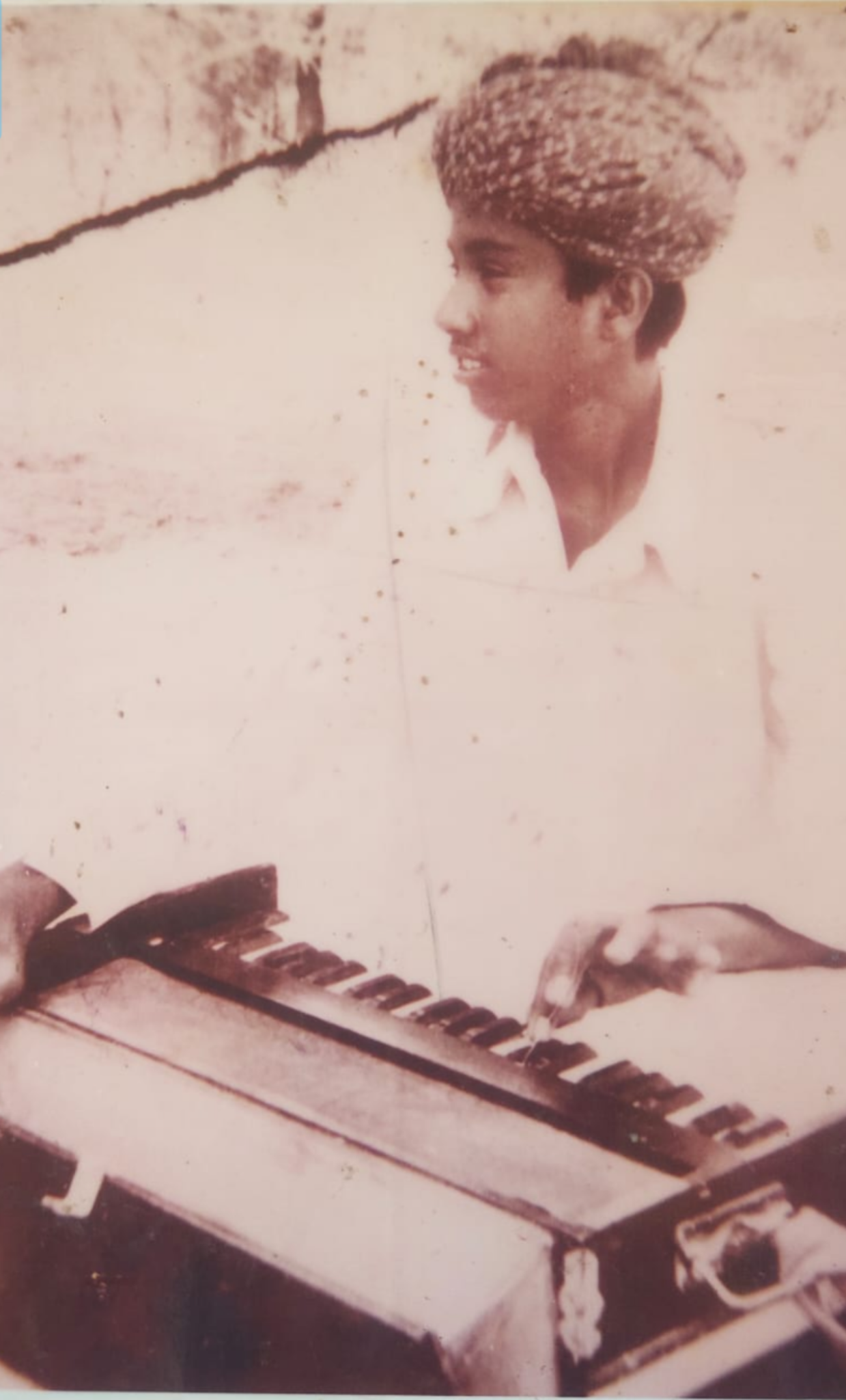 Anwar Khan Manganiyar: The Story Of Eminent Folk Vocalist of Rajasthan, India