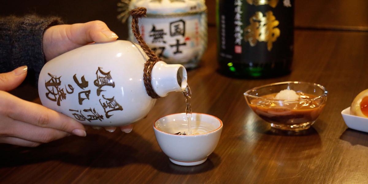 Sake, the national alcoholic drink of Japan. Enjoy drinks sourced from  local Hokkaido breweries, right here in Sapporo | List of Articles |  Tourist Attractions | Welcome to Sapporo