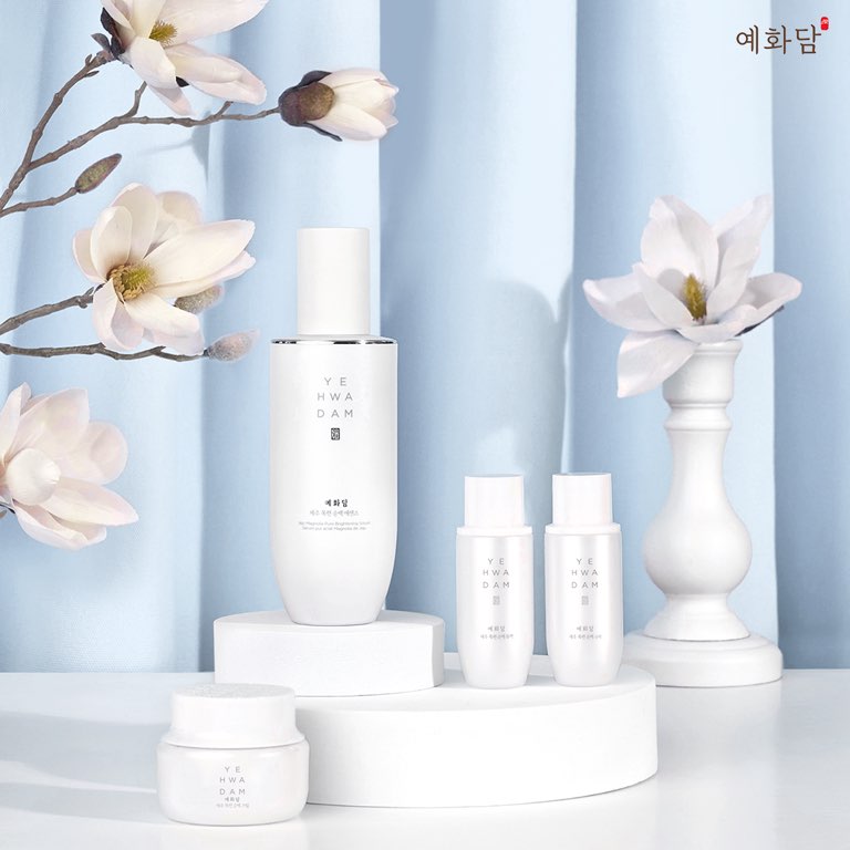 Yehwadam Jeju Magnolia Pure Brightening