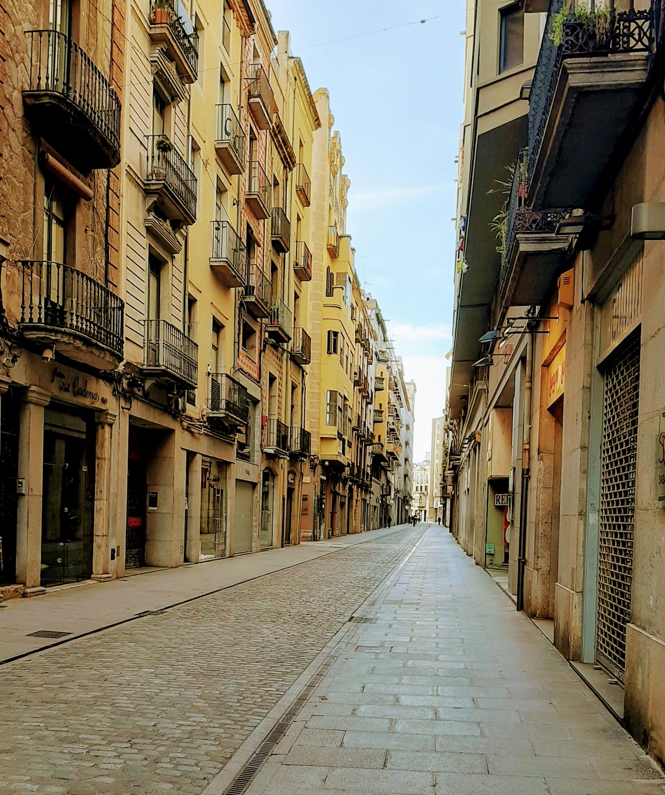 alto argilla copertura girona bershka Parte Cusco Corvo