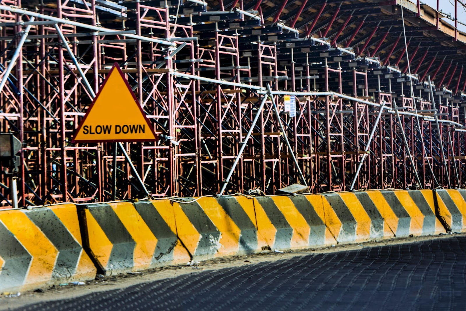 <strong>Why Bad Roads Need to be Repaired (Explained!)</strong>