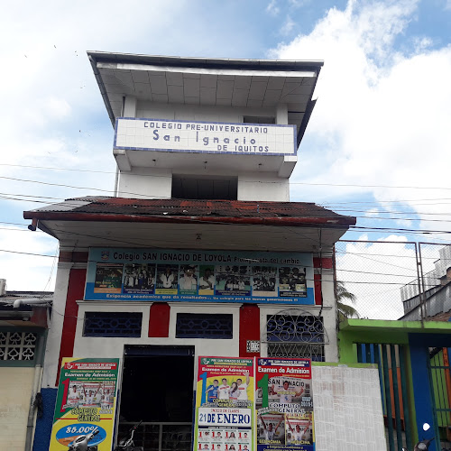 Opiniones de Colegio Pre-Universitario San Ignacio De Iquitos en Iquitos - Universidad