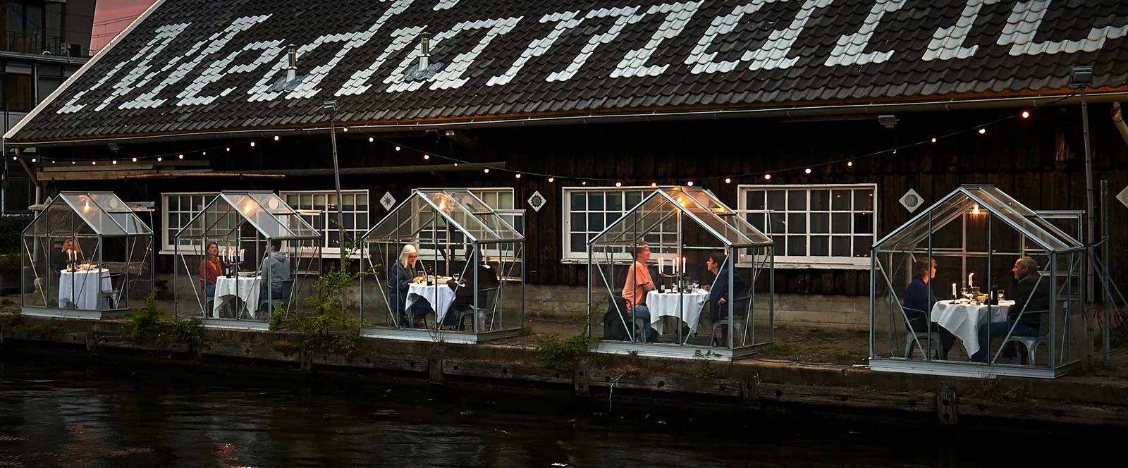 plastic igloos and outdoor dining as restaurant Design Trends in a Post COVID-19 World