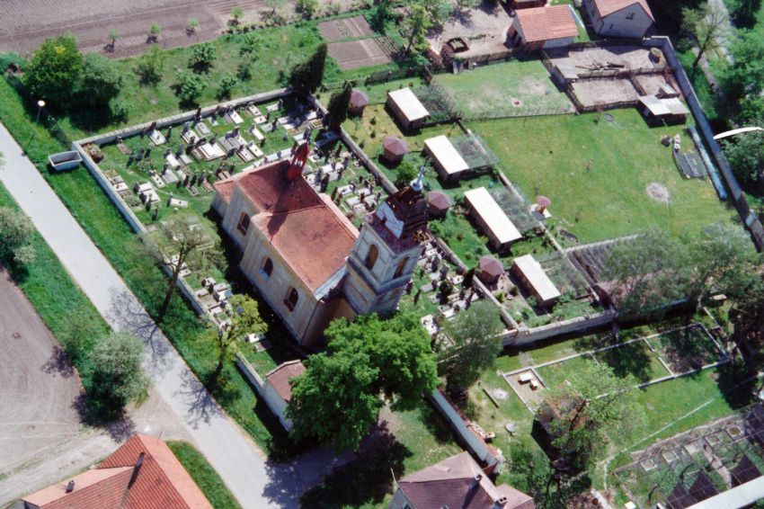 aerial view of the nascent zoo (~2000)
