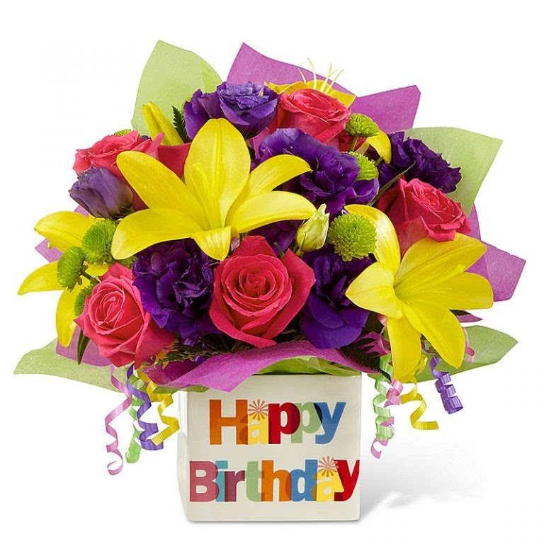 Trao tặng người thân của bạn những bông hoa sinh nhật đầy màu sắc và tươi tắn để demostrate cho họ tình yêu và sự chúc mừng đặc biệt.