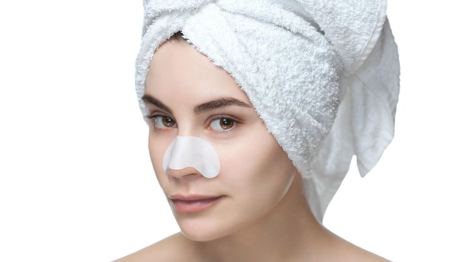 Clear-Up Strips remove blackheads