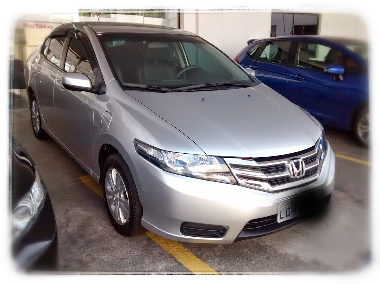 [Imagem: LSdxE7aUBDFE0jaG7BcfPCg2bijksM-WRCeShbgx...51-h563-no]