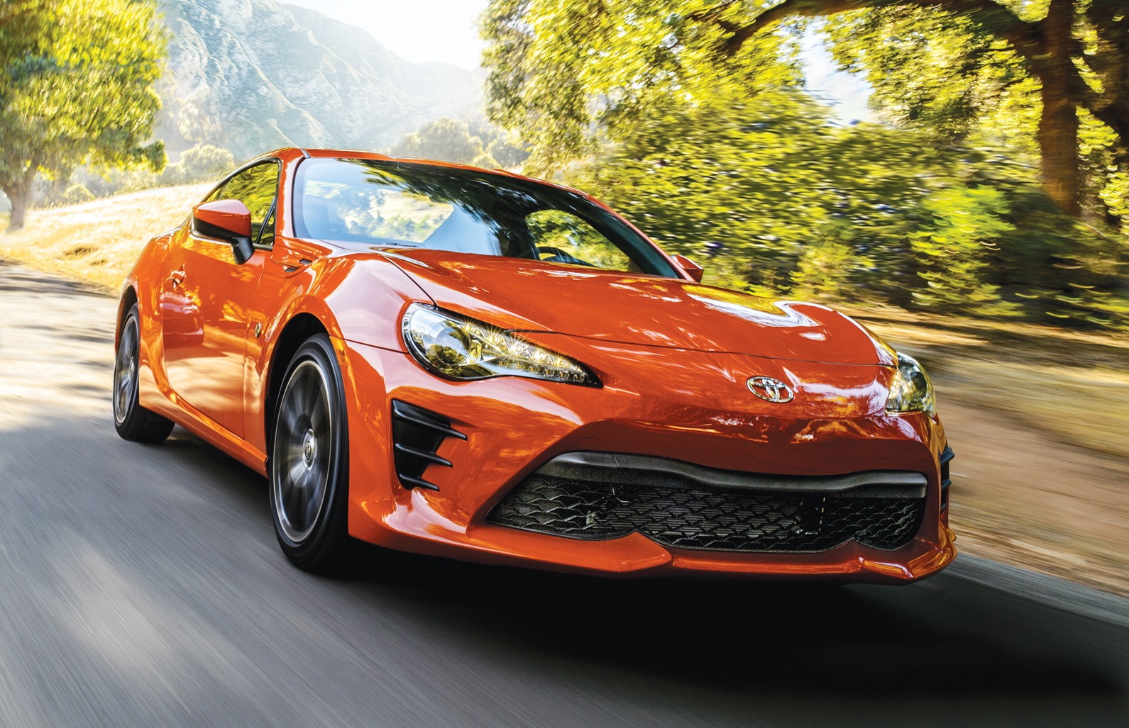 toyota_86_13_1600.jpg