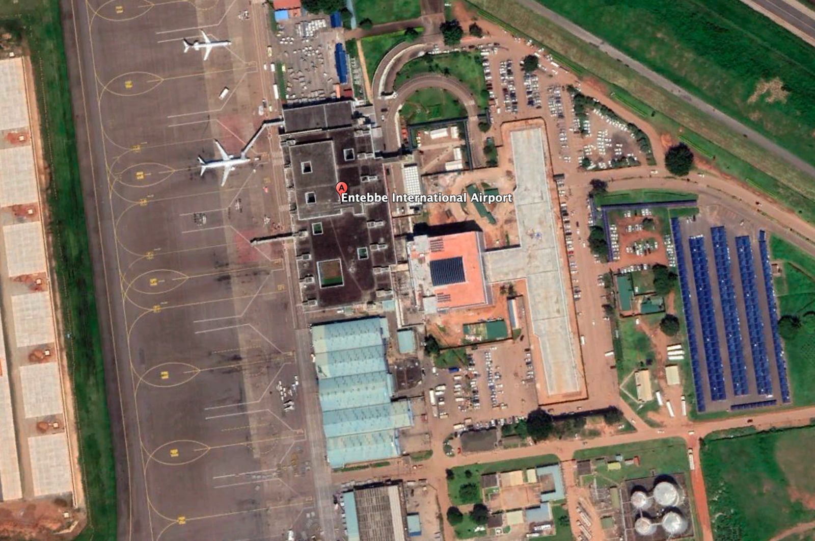 Google earth image of Entebbe airport, Uganda