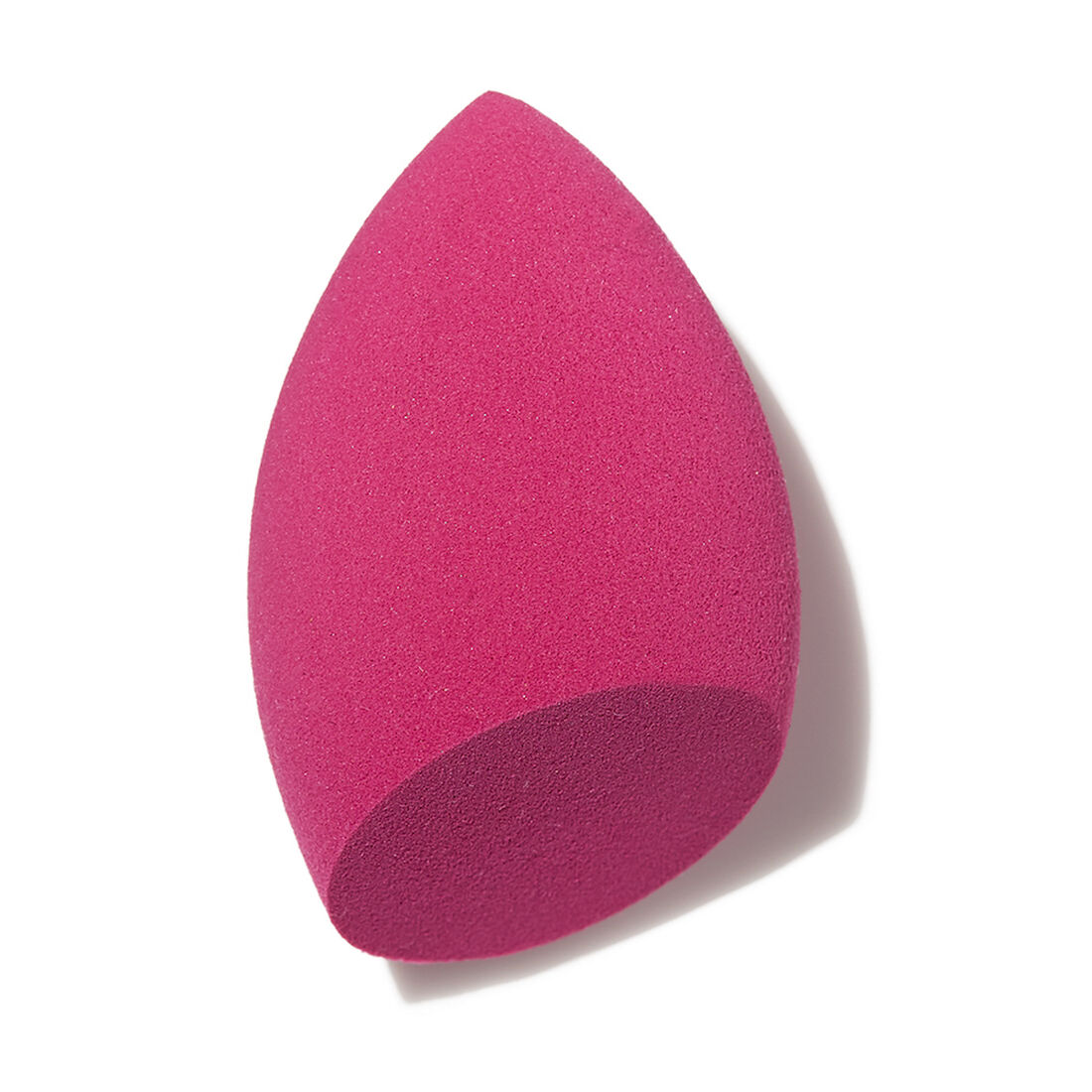 Beautyblender Dupes That Look and Feel Similar to the Original