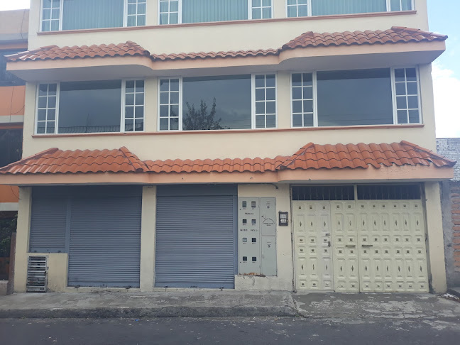 Calle S45-65, Quito 170701