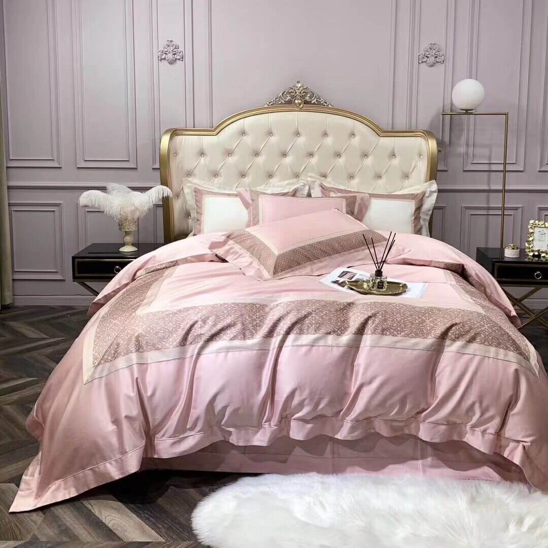  Mẫu ga giường màu hồng hoa văn kiểu dáng cổ điển 2