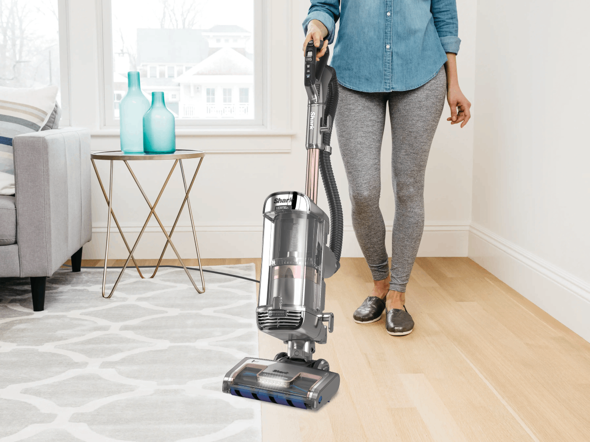how long do upright vacuums last?