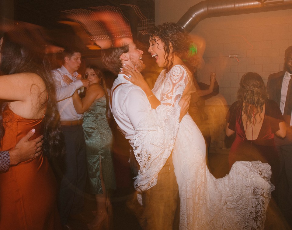 bride-and-groom-dancing-the-atrium-shorewood