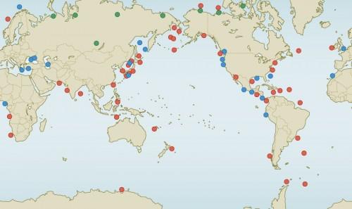 2.17 > Methane hydrate occurs in all of the oceans as well as on land. The green dots show occurrences in the northern permafrost regions. Occurrences identified by geophysical methods are indicated by red. The occurrences shown by blue dots were verified by direct sampling. 
© maribus (after Kvenvolden und Lorenson, 1993)