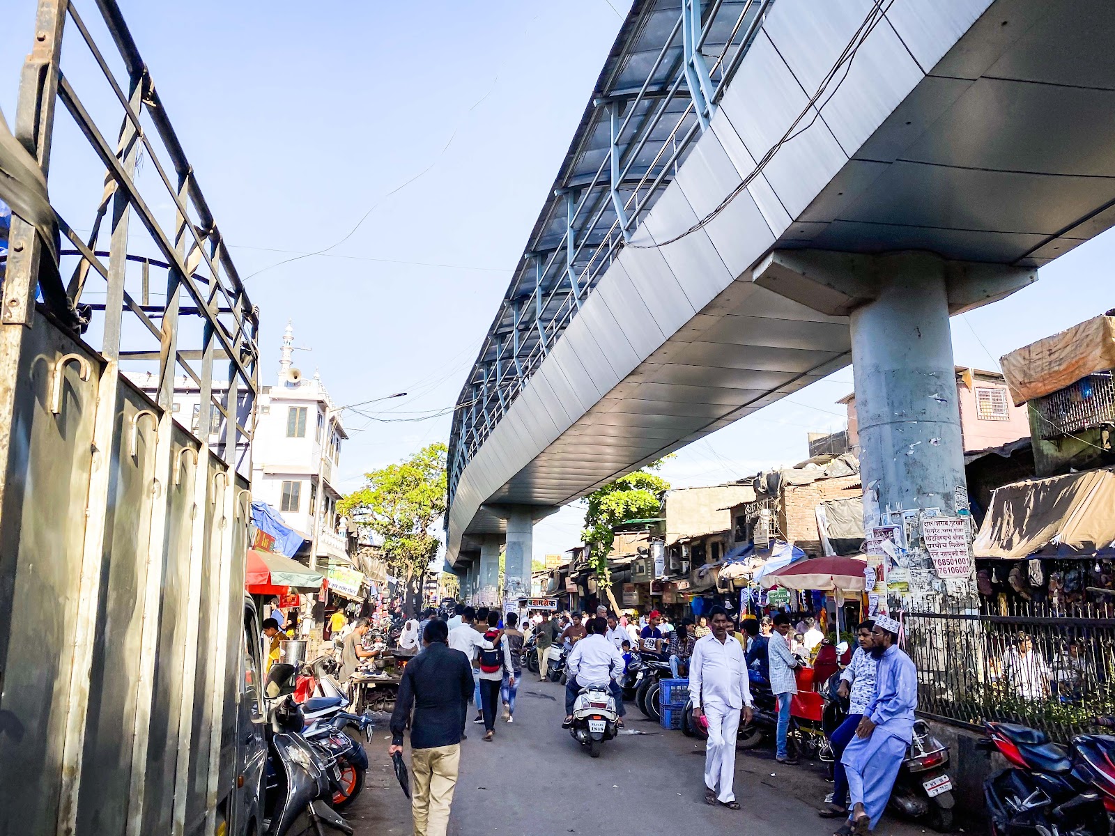 【印度孟買自由行】達拉維 Dharavi 貧民窟步行導覽 一睹全亞洲最大的貧民窟 走訪寶萊塢人氣電影《貧民百萬富翁》的場景｜三八旅客