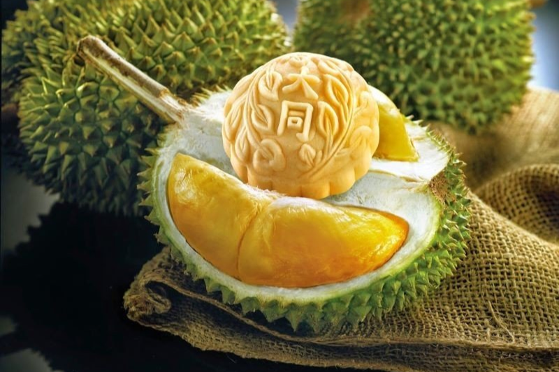 Bánh trung thu nhân sầu riêng