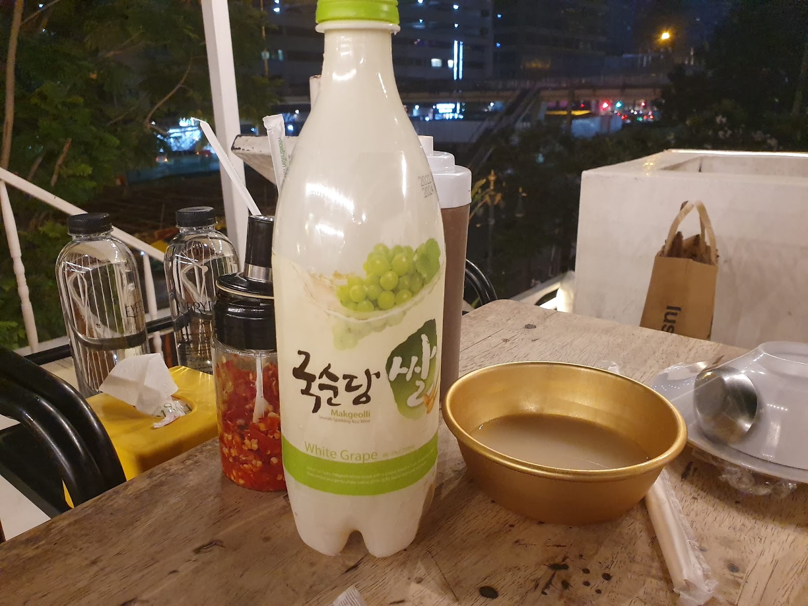 white grape makgeolli on table at Everyday Mookrata