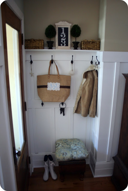 30. Little Mudroom On A Small Wall