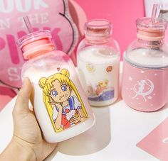 Cup body: borosilicate glass (heat resistant 100°C) Straw: food grade PC (cannot resist temperature >70°C)  Adorable sailor moon bottles! Order now and get your own <3