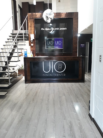 Opiniones de UIO Dental Center en Quito - Dentista