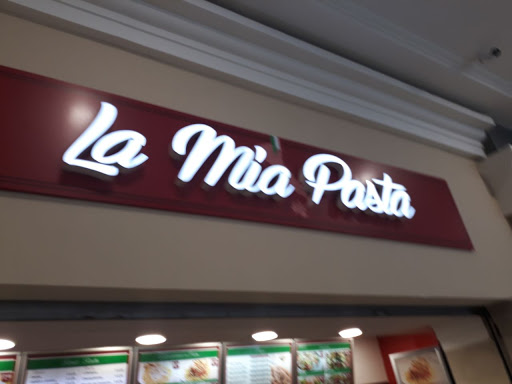 Centro Comercial Village Plaza, Av. Samborondón, Samborondón 092301