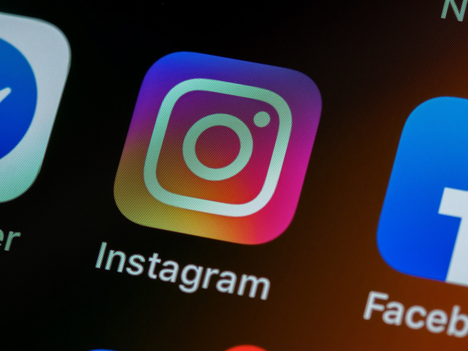 Everything You Need to Know About Instagram’s Transparency Tools